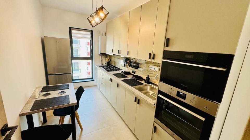 Exclusive View Studio Apartment in Bucharest