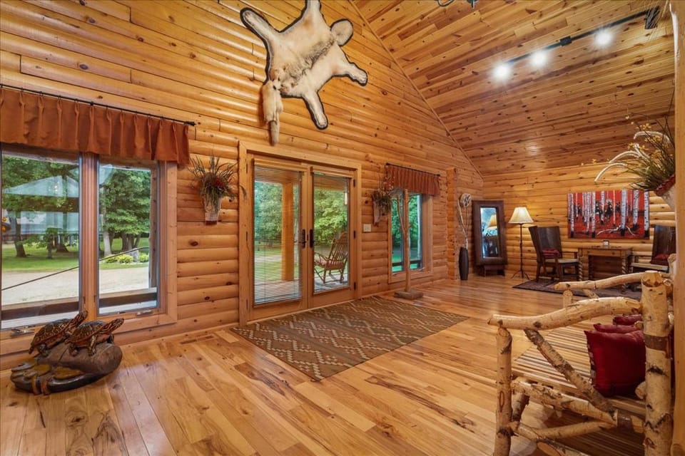 Woodhaven House in Leech Lake