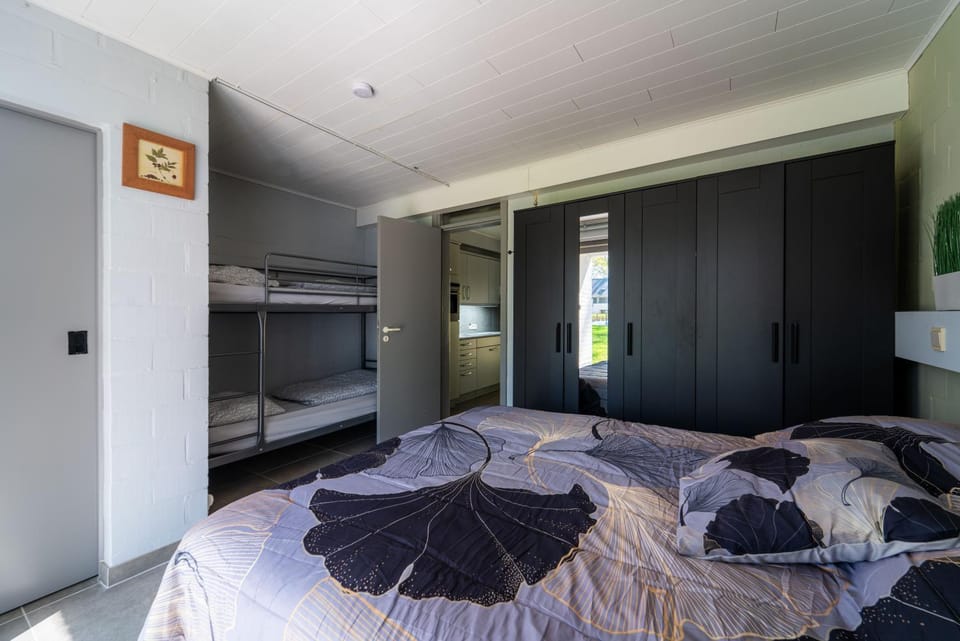 Bed, Bedroom, bunk bed