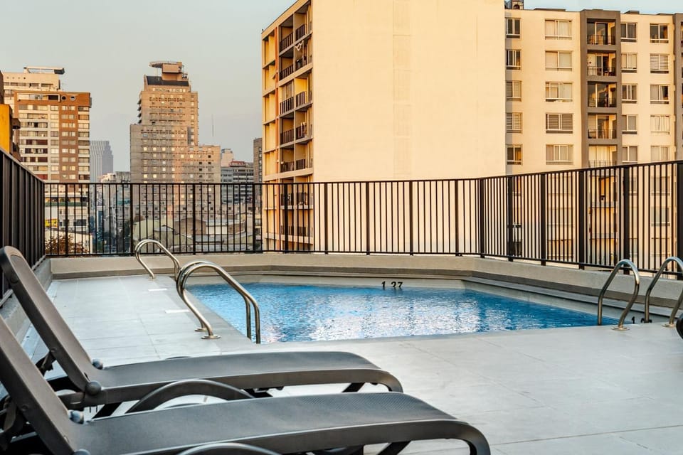 Swimming pool, Swimming pool
