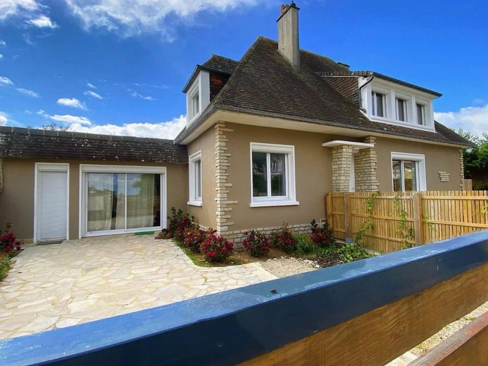 Horizon Bois by Melrose House in Normandy