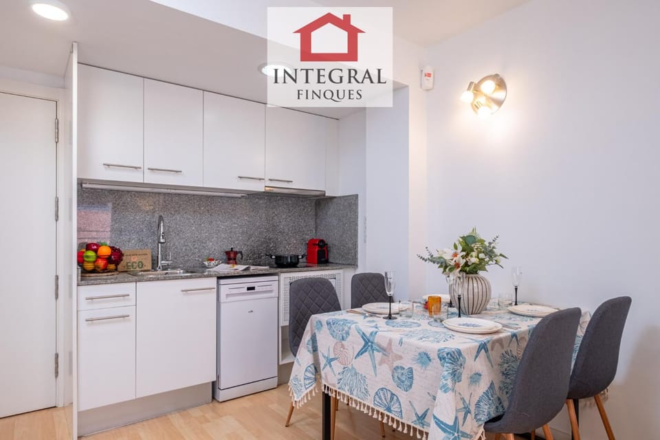Coffee/tea facilities, dishwasher, furniture, kitchen