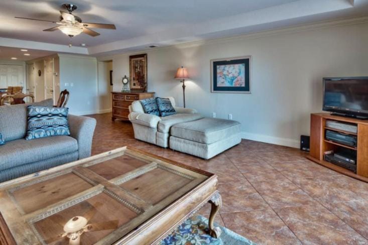 Aegean 118 Gulf views sleeps 8 House in Destin