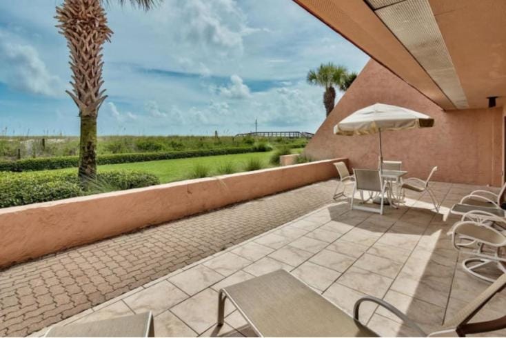 Aegean 118 Gulf views sleeps 8 House in Destin