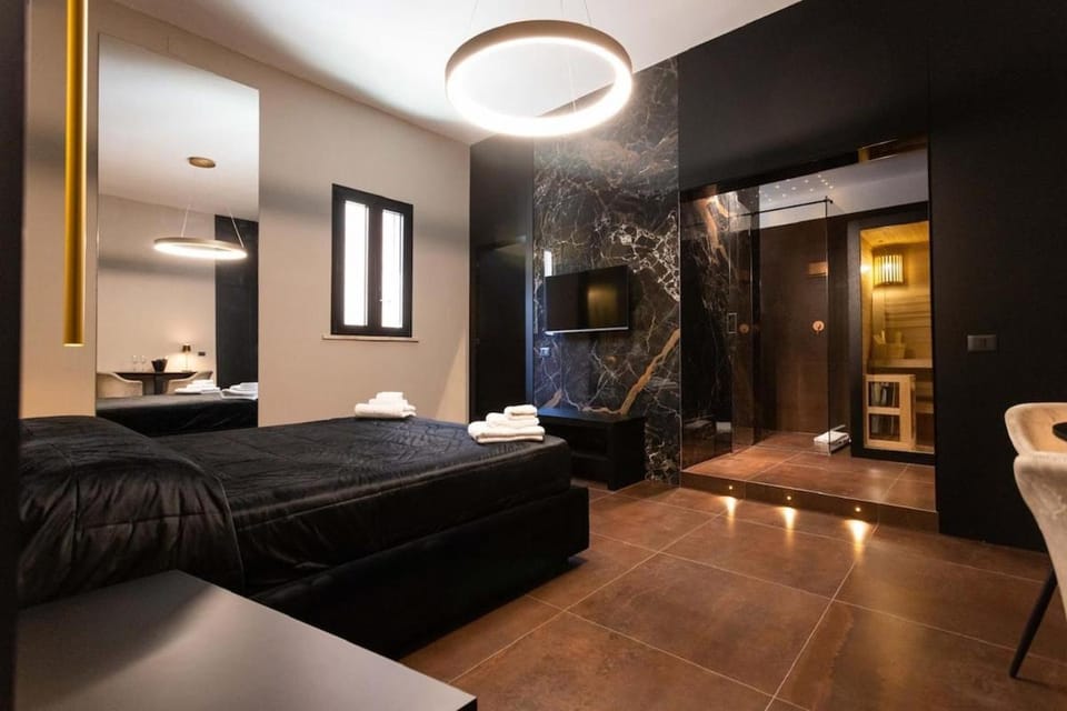 Black Room Suite and SPA House in Sicily
