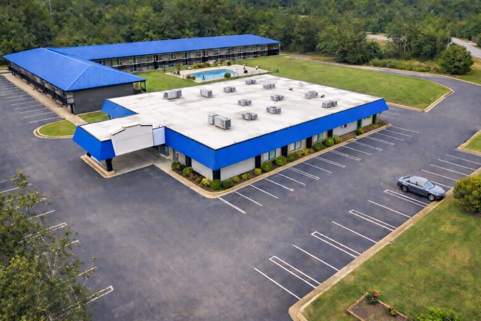 Property building, View (from property/room)