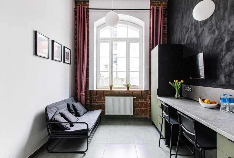 4A Loft Apartment- Wifi, 24 Self Check-In, Old Town Apartment in Wroclaw