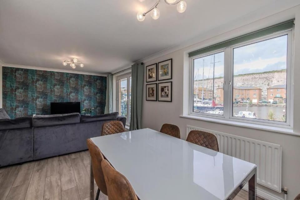 Bloomsaway FreeParking 3Bedrooms BN278NEP Apartment in Brighton