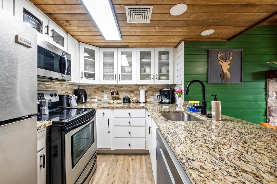 Sky View Mountain Dream House in Pittman Center