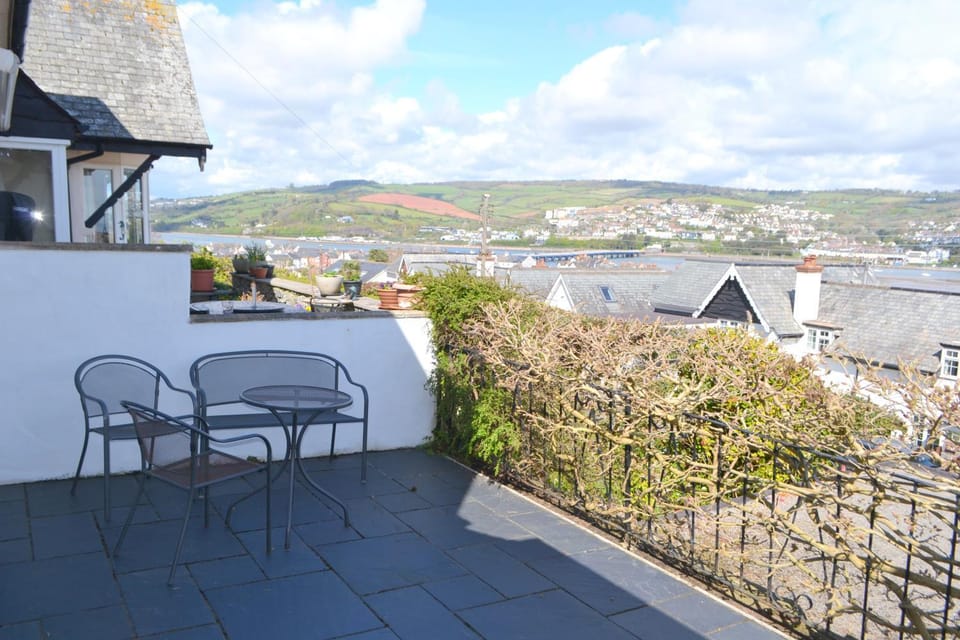 Lighthouse Cottage, 19 Broadlands, Shaldon House in Teignbridge