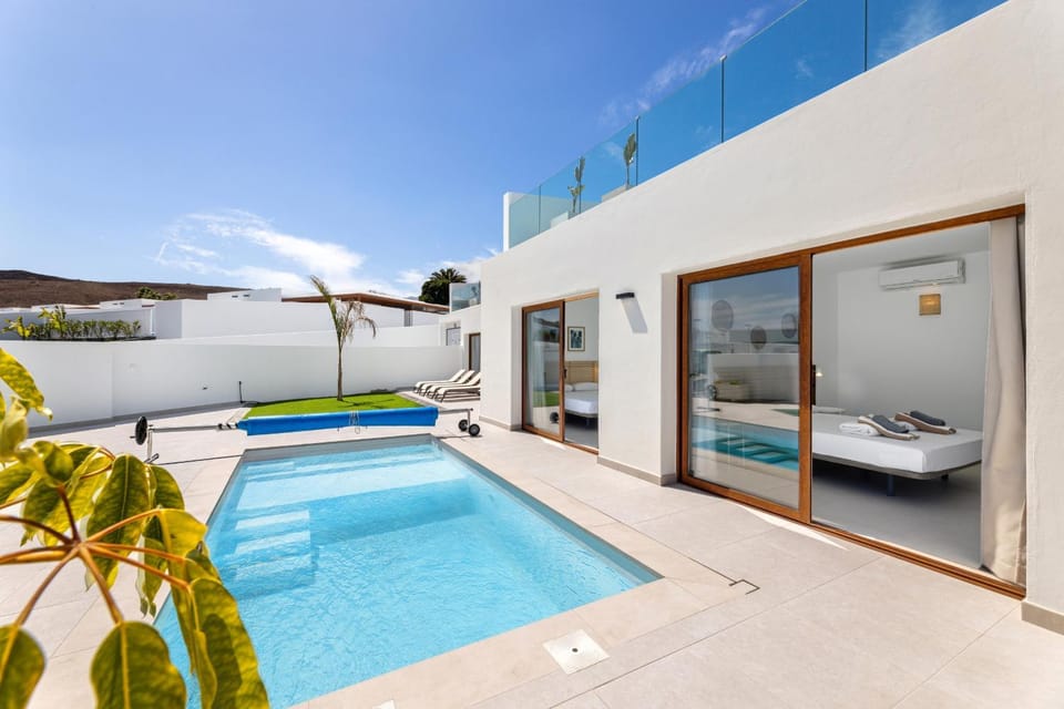 Villa Naroa 14C - Villas Lanzarote - VipVipVillas Villa in Playa Blanca