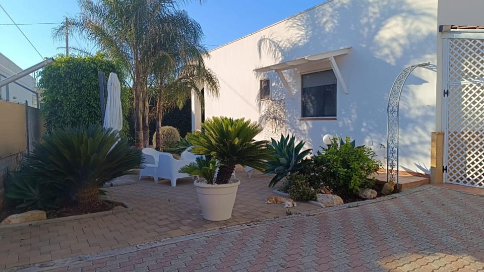 Property building, Garden view