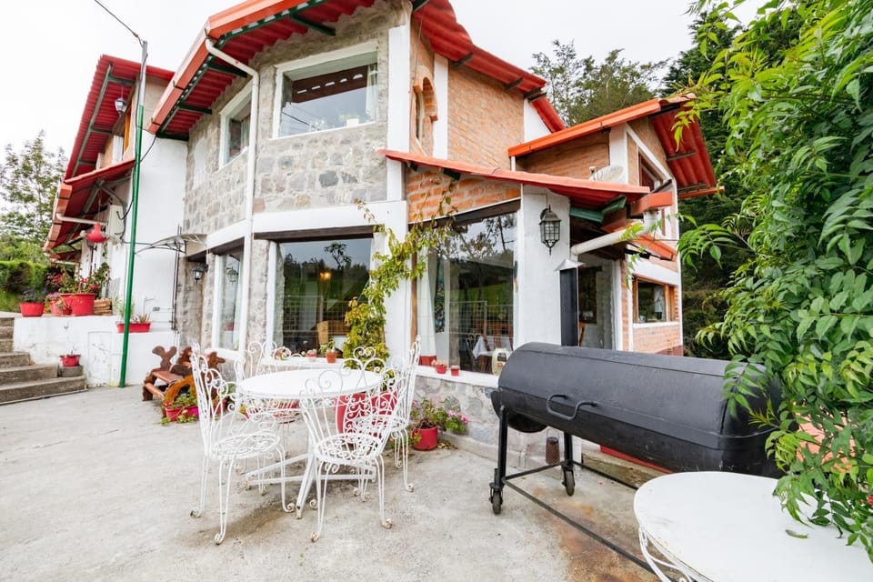 Property building, Garden view