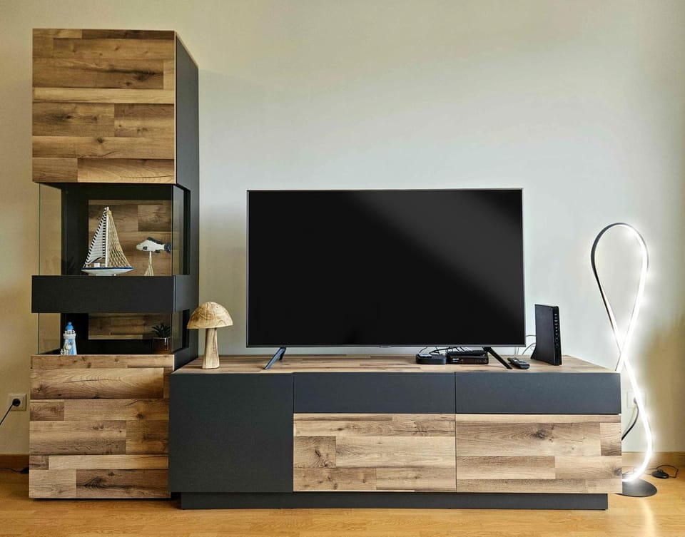 TV and multimedia, Evening entertainment