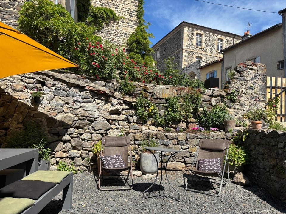 En si bon chemin - Gîte d'étape chemin 70 Bed and Breakfast in Auvergne-Rhône-Alpes