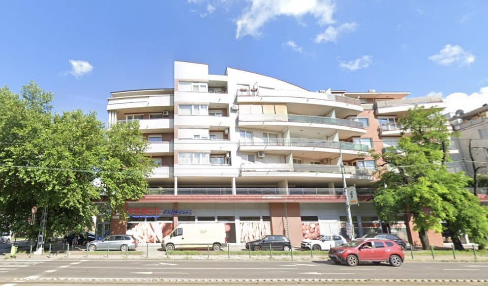 Property building, Neighbourhood, Street view