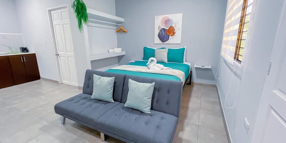 Forest apartments studio F3, walking to the beach! Apartment in Jaco