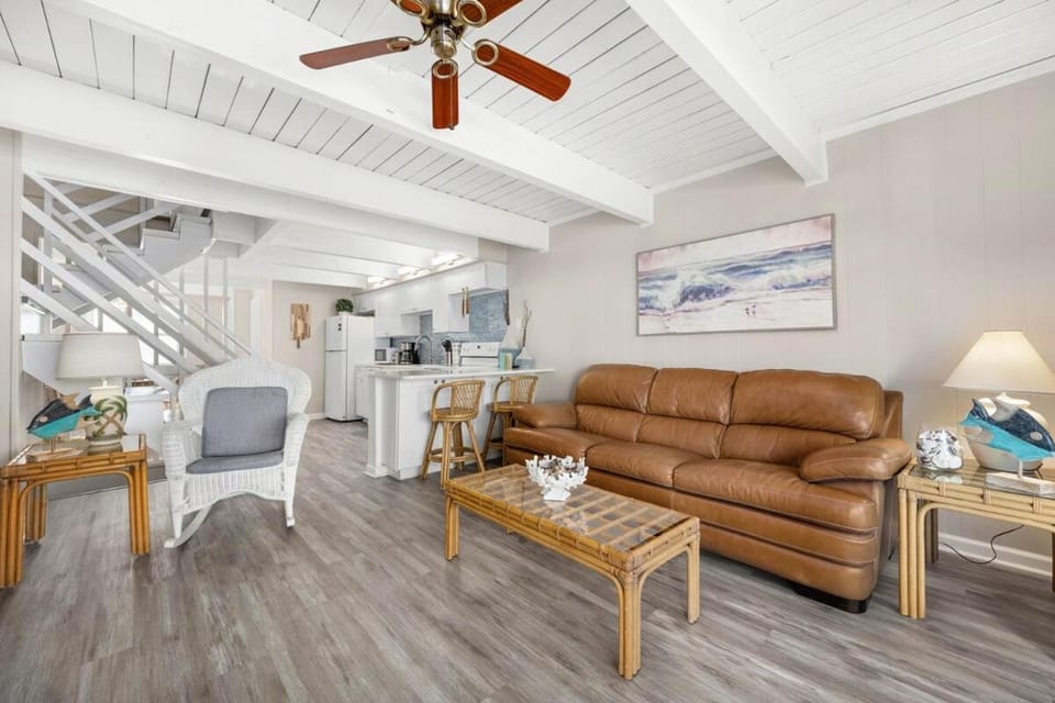 Waldorf 8 - Waveside House in Ocean City