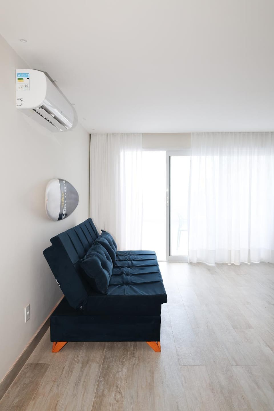 Living room, air conditioner