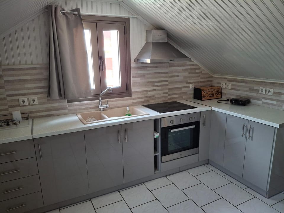 Kitchen or kitchenette, stove