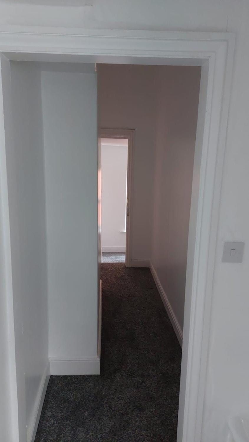 4 bedroom end terrace property House in Hull