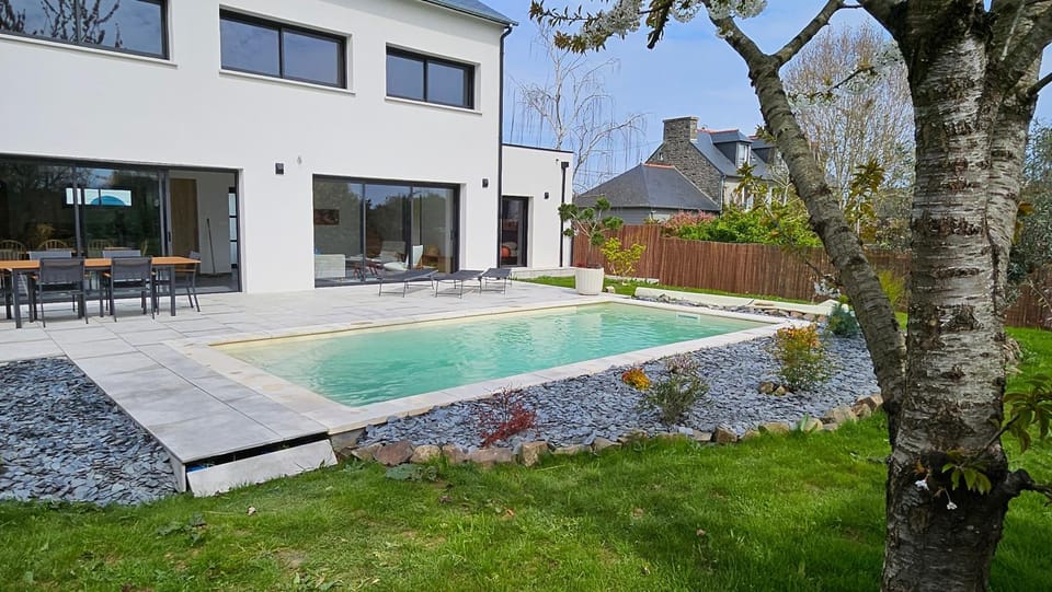 La Villa Magnolia Beachfront with pool Villa in Étables-sur-Mer
