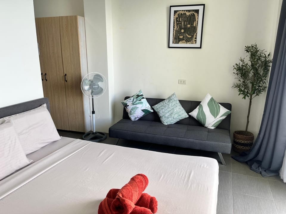 Villa Talisay Kaputian - Ocean View Apartment in Island Garden City of Samal