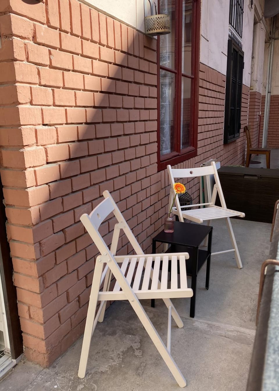 Patio, Day, Balcony/Terrace, Seating area