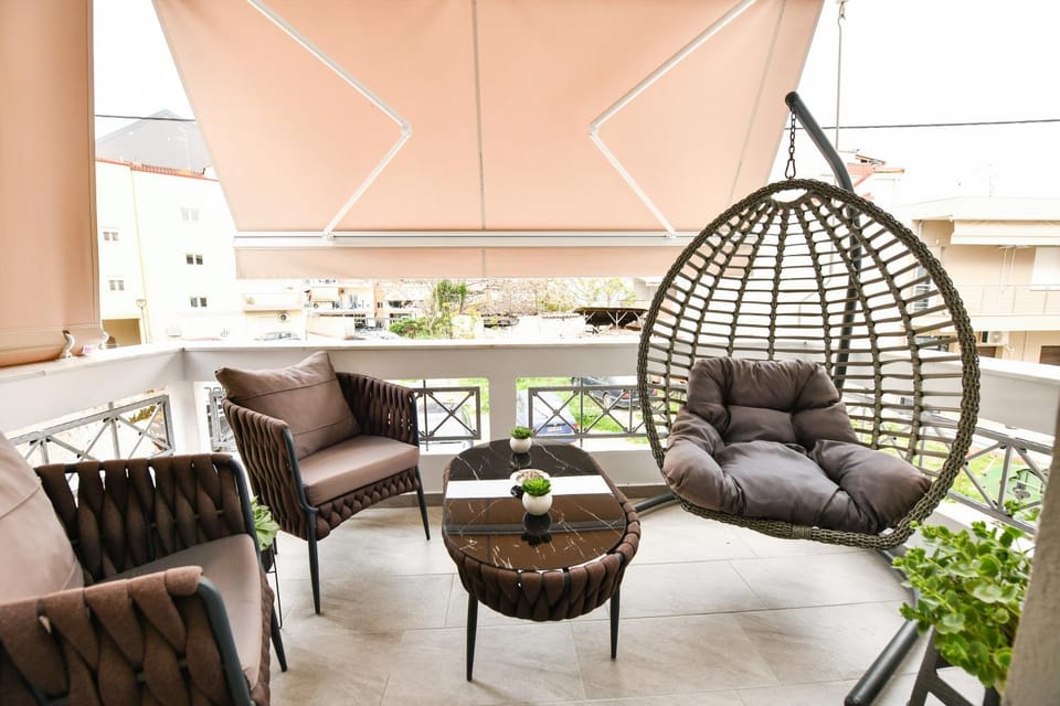 Patio, Balcony/Terrace