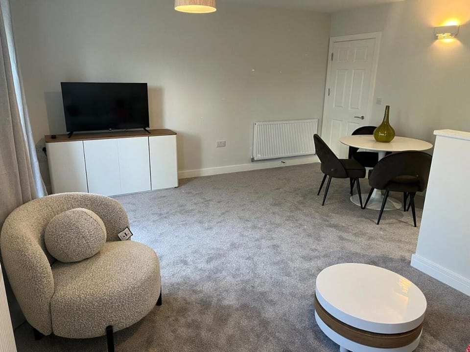 Secluded Coventry Escape Apartment in Coventry