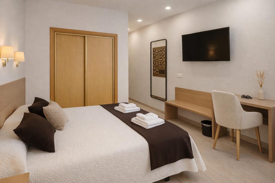Bed, Bedroom, towels, wardrobe