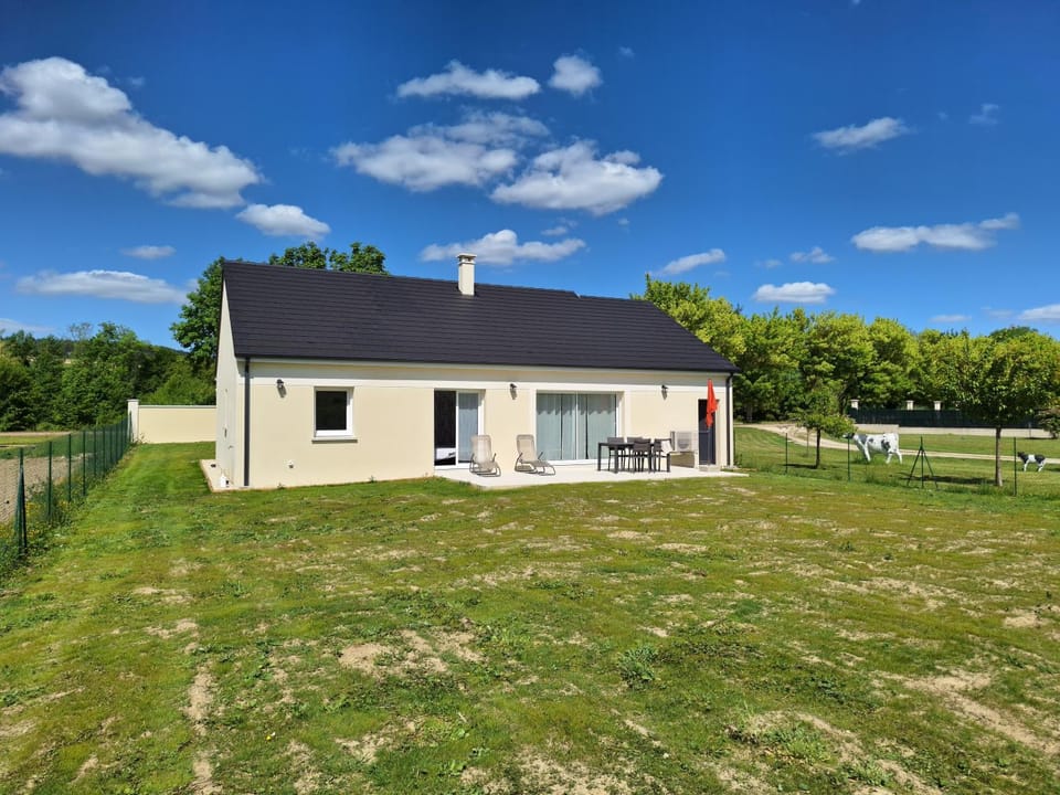 Notre charme tranquille, climatisée House in Grand Est