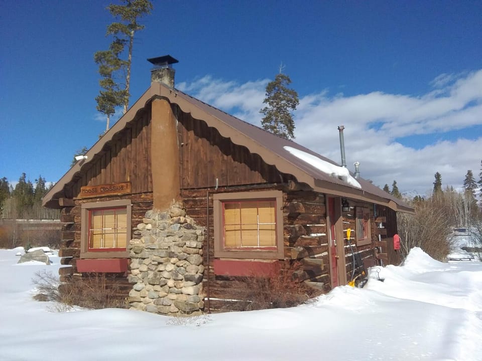 Colorado Cabin Adventure Cabin in Rocky Mountain National Park