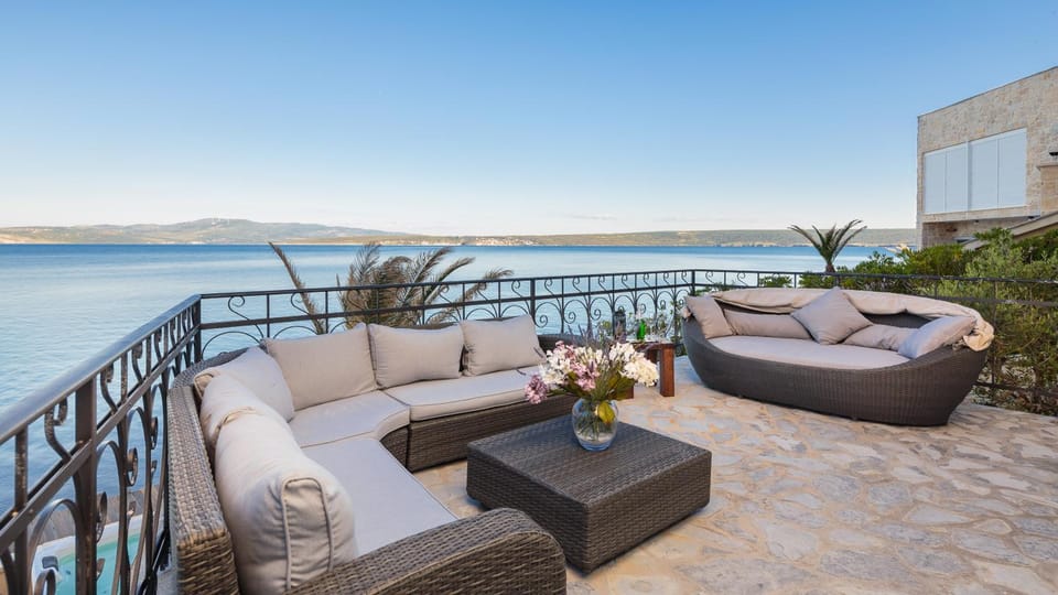 Good CaMa resort Villa in Šibenik-Knin County, Croatia