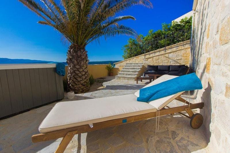 Good CaMa resort Villa in Šibenik-Knin County, Croatia