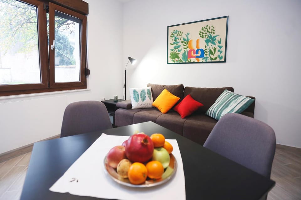 Zagreb Blue Door Apartments - Maksimir Apartment in City of Zagreb