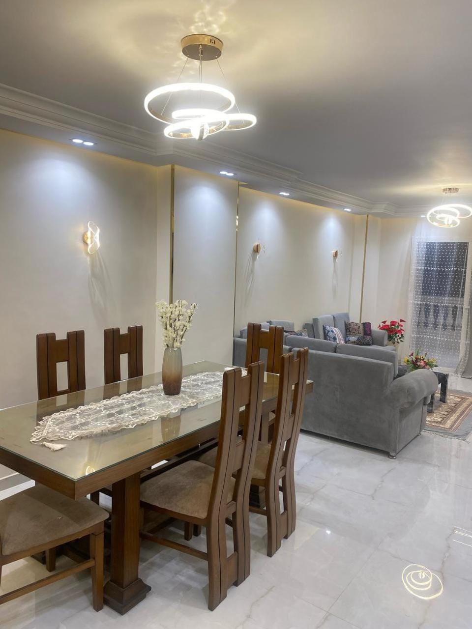 Living room, Dining area