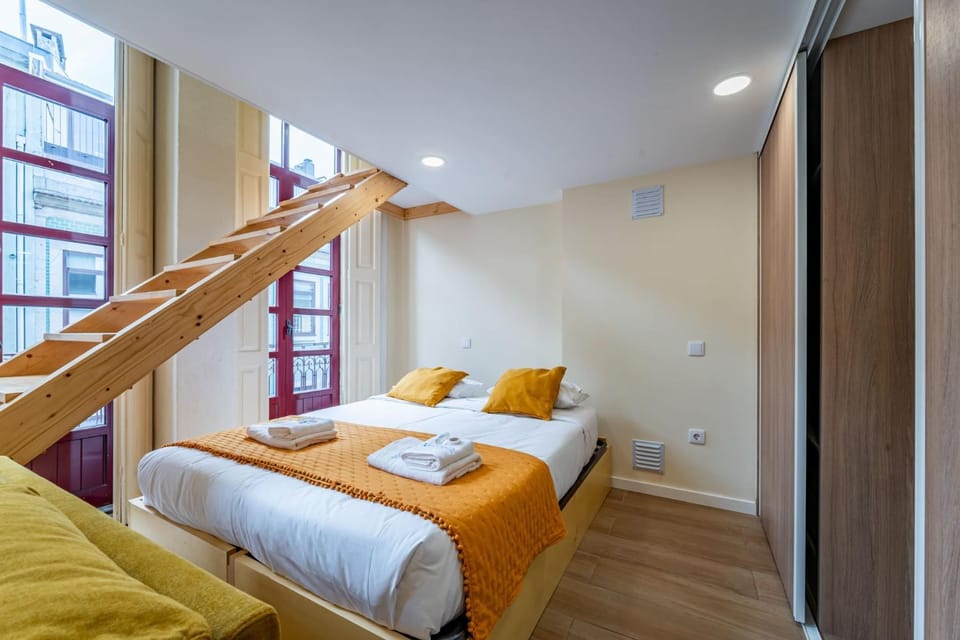 Bed, Bedroom