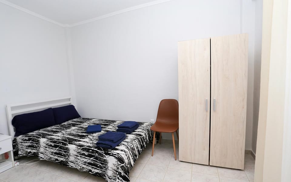 Bed, Bedroom, wardrobe