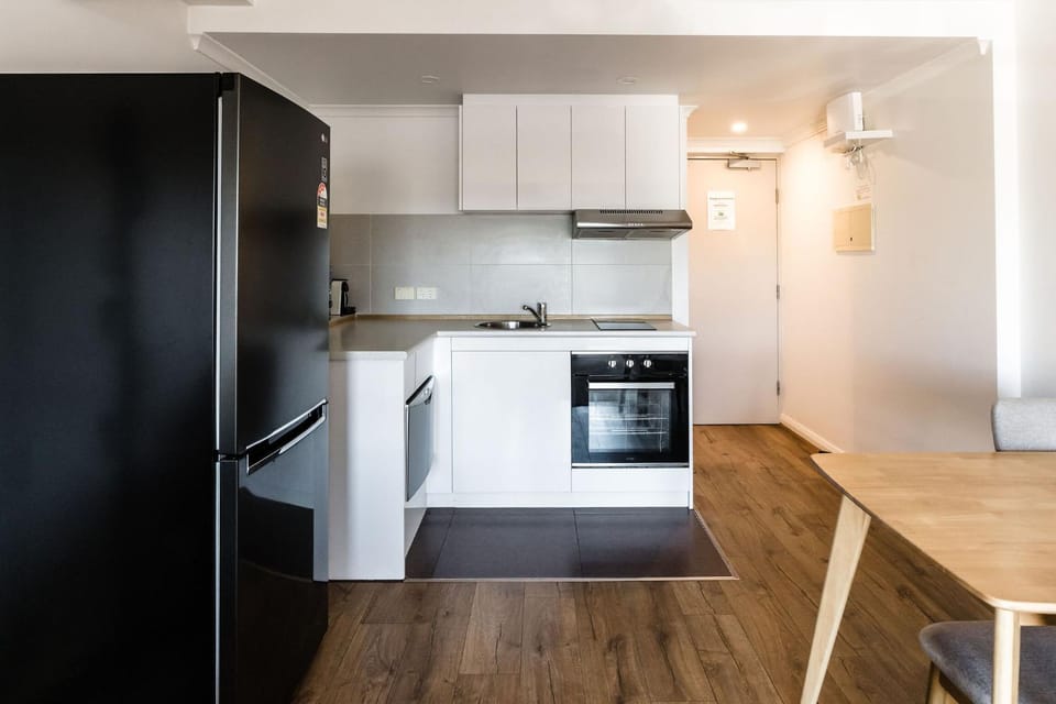 Kitchen or kitchenette, kitchen