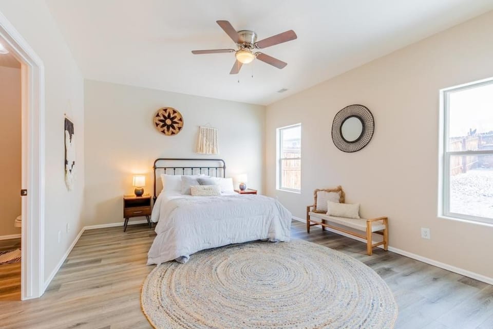 Lovely, spacious 3 bedroom townhome House in Montrose
