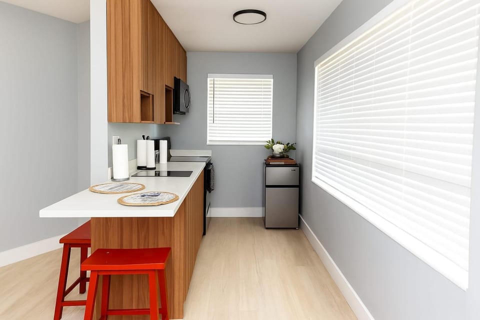 Hollywood Beach 1BR | Near Dania Beach Apartment in Hollywood Beach