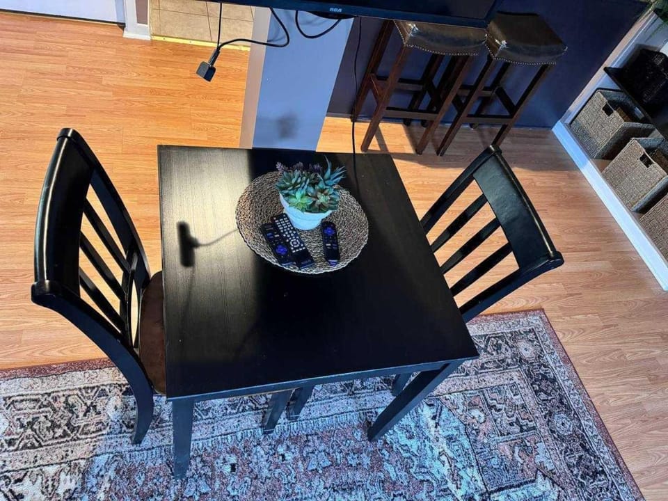 Ideal Stay for City Explorers, Unit #5 Apartment in Dartmouth