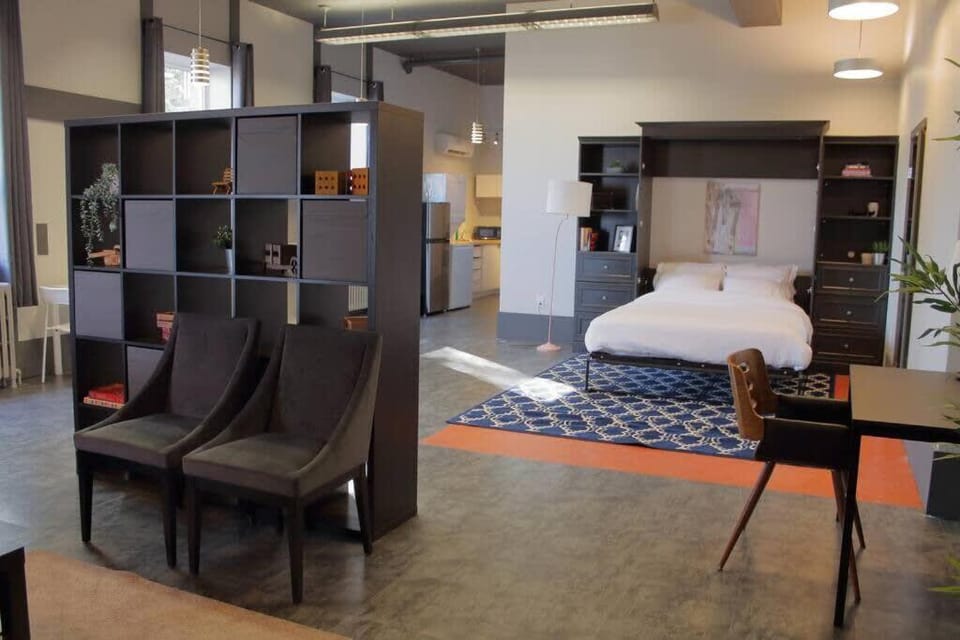 Industrial Chic Studio, Unit B Apartment in Halifax