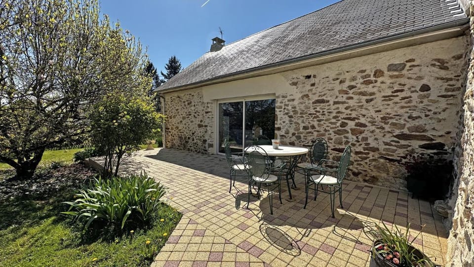 Fayollas House in Nouvelle-Aquitaine