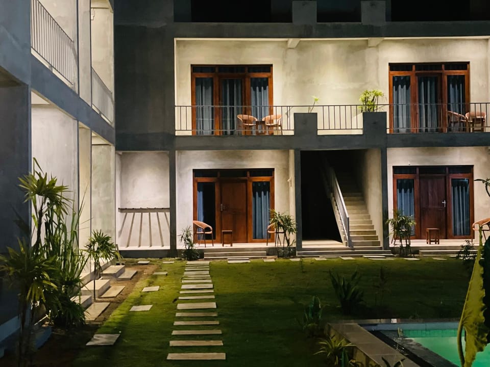 Night, Balcony/Terrace, Garden view, Swimming pool