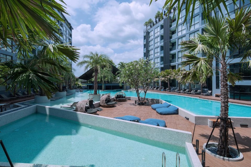 Day, Balcony/Terrace, Swimming pool, Swimming pool