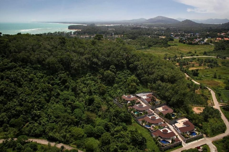 Luxurious quiet pool villa Eden, maid, butler Villa in Phuket
