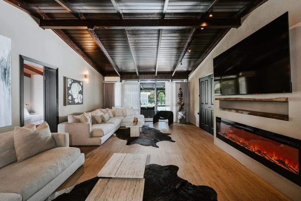 TV and multimedia, Living room, Other, Seating area