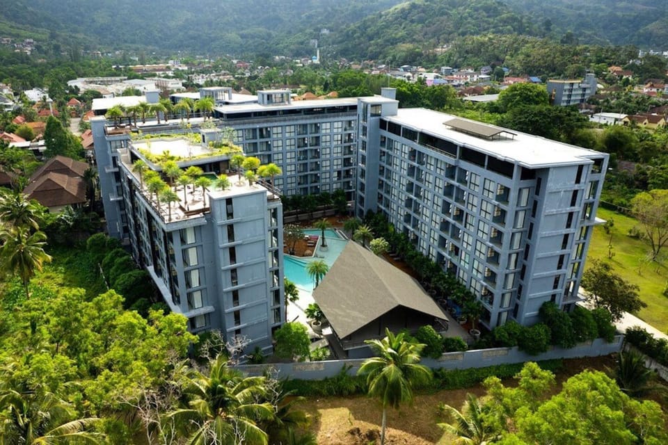 Property building, Day, Bird's eye view, Swimming pool